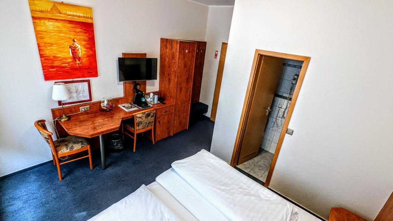 Hotel Am Rathaus Kassel Buitenkant foto