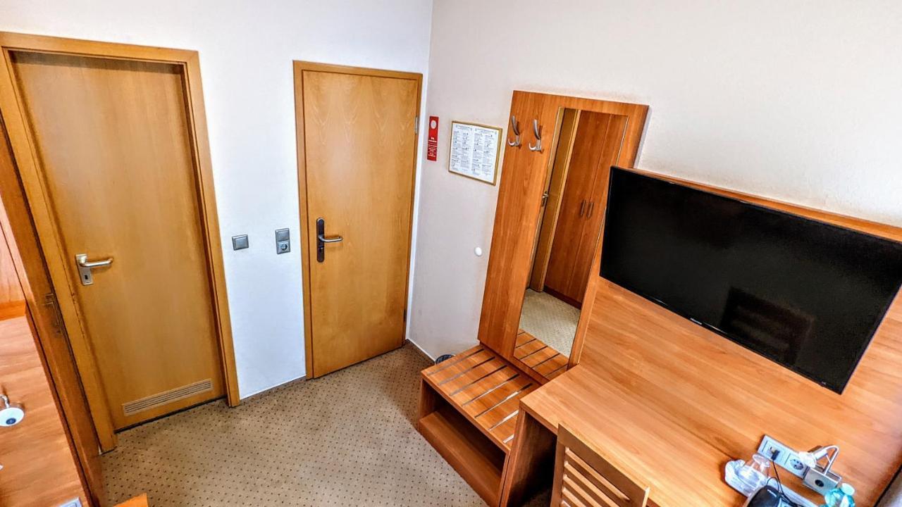 Hotel Am Rathaus Kassel Buitenkant foto