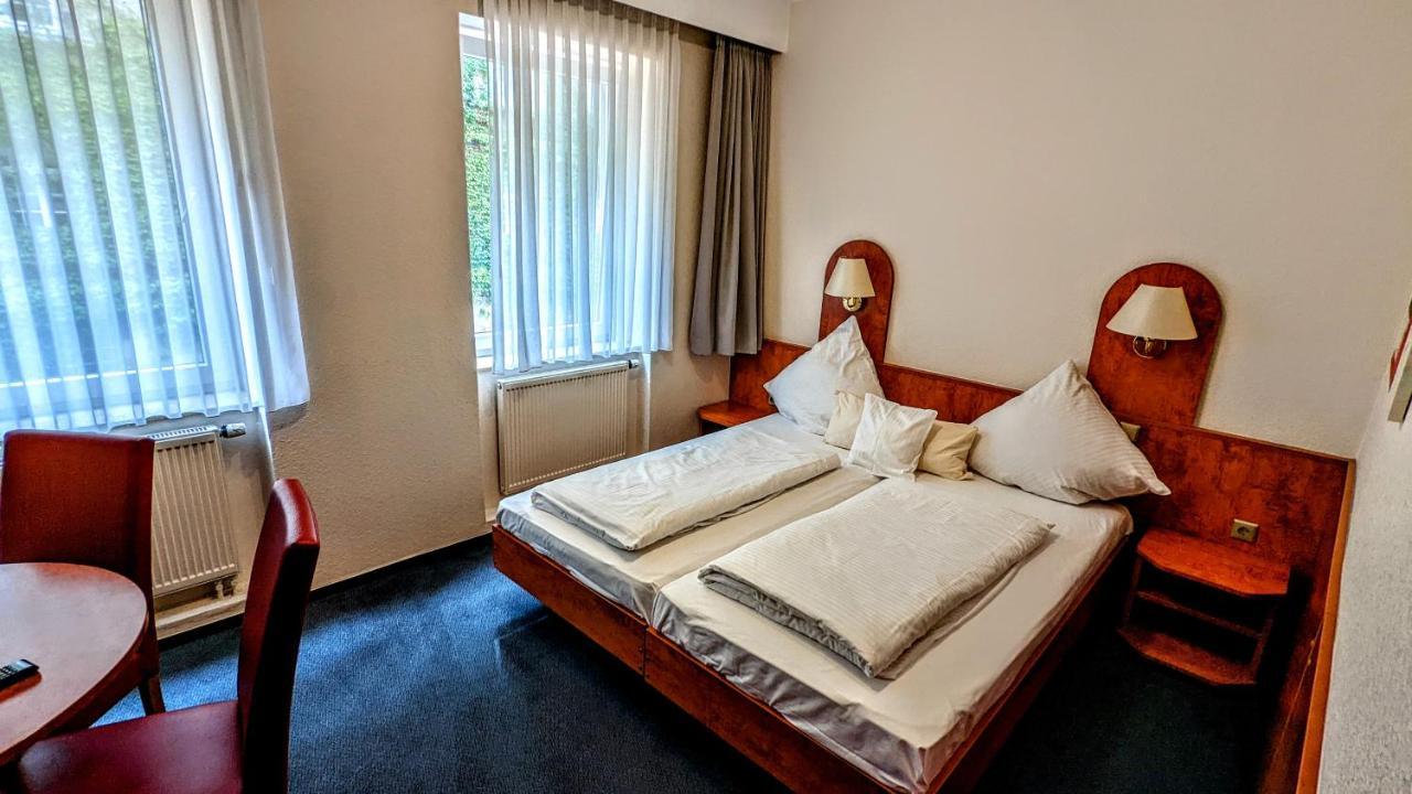 Hotel Am Rathaus Kassel Buitenkant foto