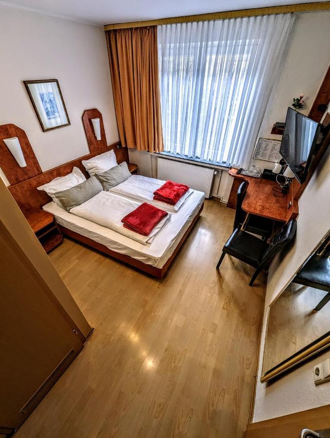 Hotel Am Rathaus Kassel Buitenkant foto