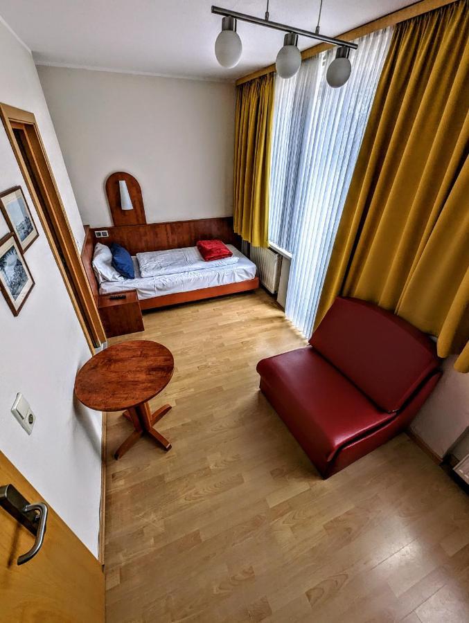 Hotel Am Rathaus Kassel Buitenkant foto