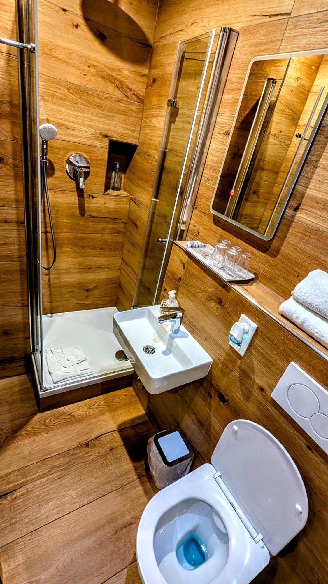 Hotel Am Rathaus Kassel Buitenkant foto