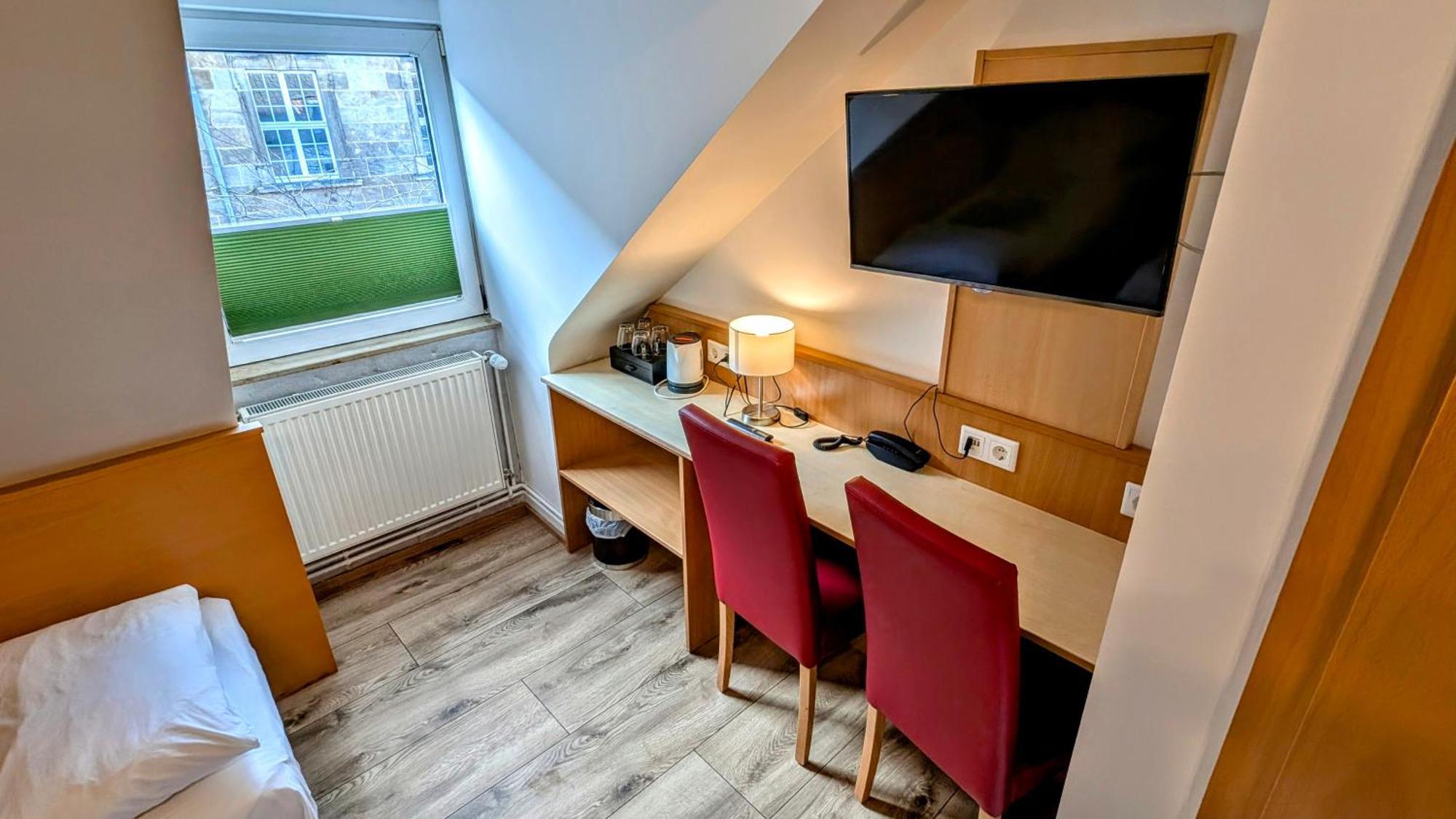 Hotel Am Rathaus Kassel Buitenkant foto